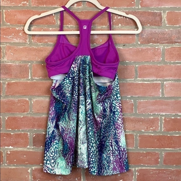 Fabletics Norwalk work out top with built in bra - Picture 4 of 8